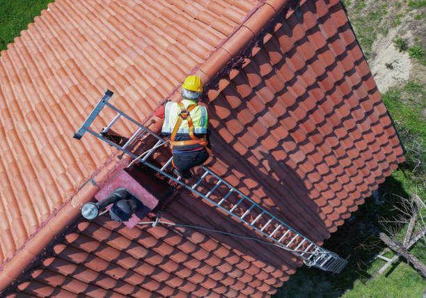 Best Emergency Roof Repair Services  in Columbus, IN